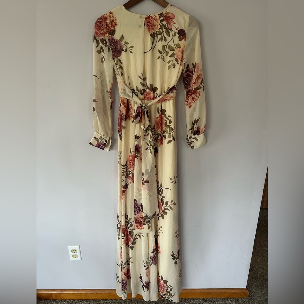Baltic Born Lydia Floral Maxi Dress, Ivory, EUC, Size XS - Picture 8 of 11